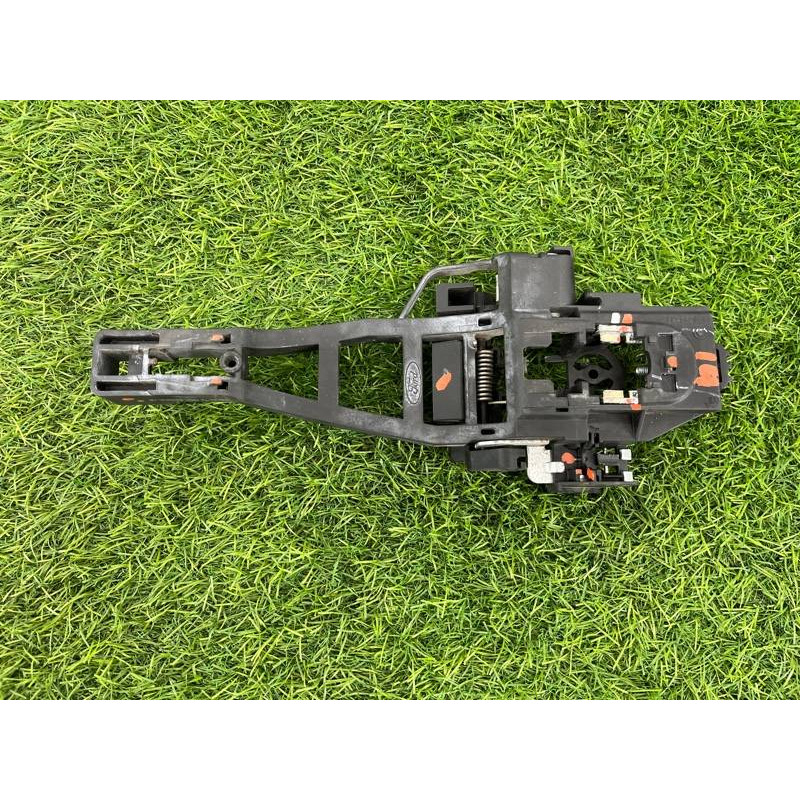 Кронштейн ручки двери (кузов и элементы) FORD Focus MK3 2013 2.0 CM5Z5826684F