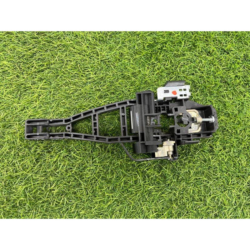 Кронштейн ручки двери (кузов и элементы) FORD Focus MK3 2013 2.0 CM5Z5826684F