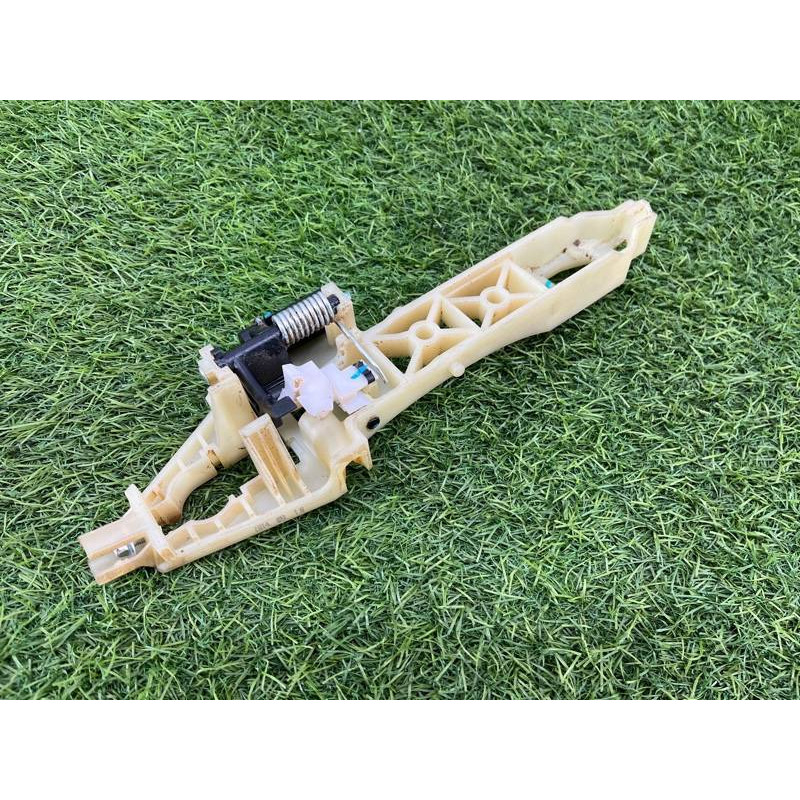 Кронштейн ручки двери (кузов и элементы) Hyundai Sonata LF 83665C1000