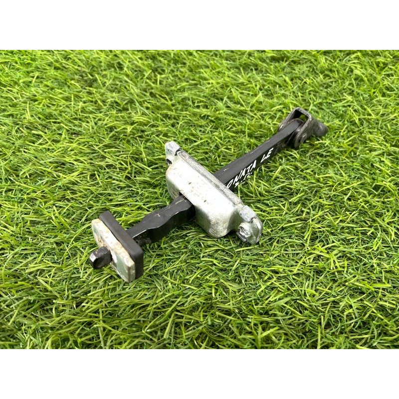 Ограничитель двери (кузов и элементы) Hyundai Sonata LF 79490C1010