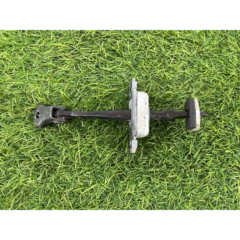 Ограничитель двери (кузов и элементы) Hyundai Sonata LF 79490C1010