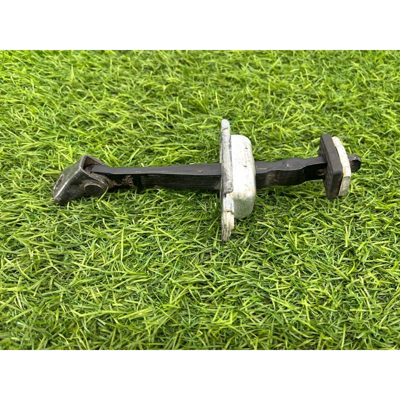 Ограничитель двери (кузов и элементы) Hyundai Sonata LF 79490C1010