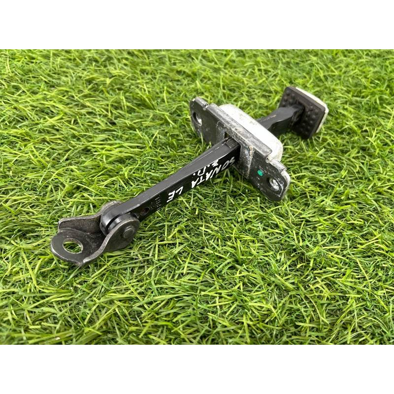 Ограничитель двери (кузов и элементы) Hyundai Sonata LF 79490C1010