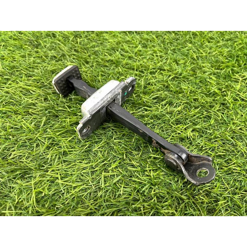 Ограничитель двери (кузов и элементы) Hyundai Sonata LF 79490C1010