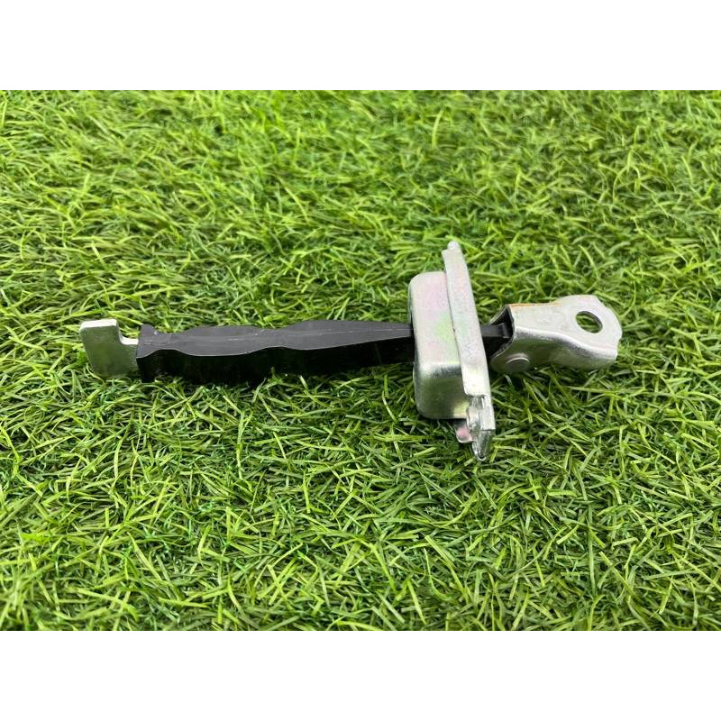 Ограничитель двери (кузов и элементы) Mitsubishi Outlander GF 2017 2.4 5732A094