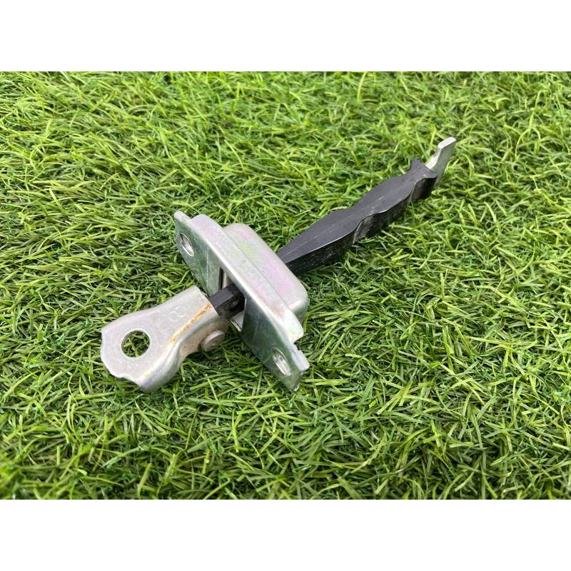 Ограничитель двери (кузов и элементы) Mitsubishi Outlander GF 2017 2.4 5732A094