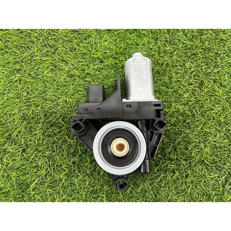 Мотор стеклоподъемника (электрика) Jeep Cherokee Trailhawk 2014 2.4 68227224AA