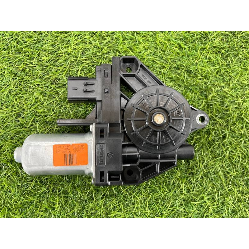 Мотор стеклоподъемника (электрика) Jeep Cherokee Trailhawk 2014 2.4 68227224AA