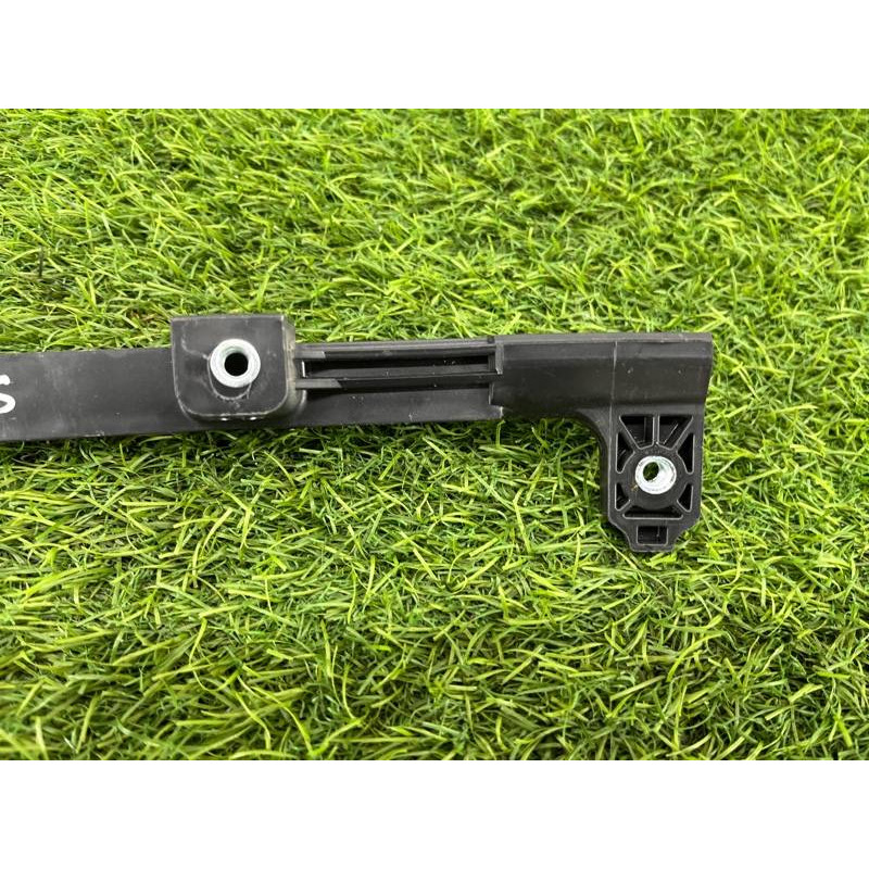 Направляющая стекла двери (кузов и элементы) Hyundai Sonata LF 83545c1000