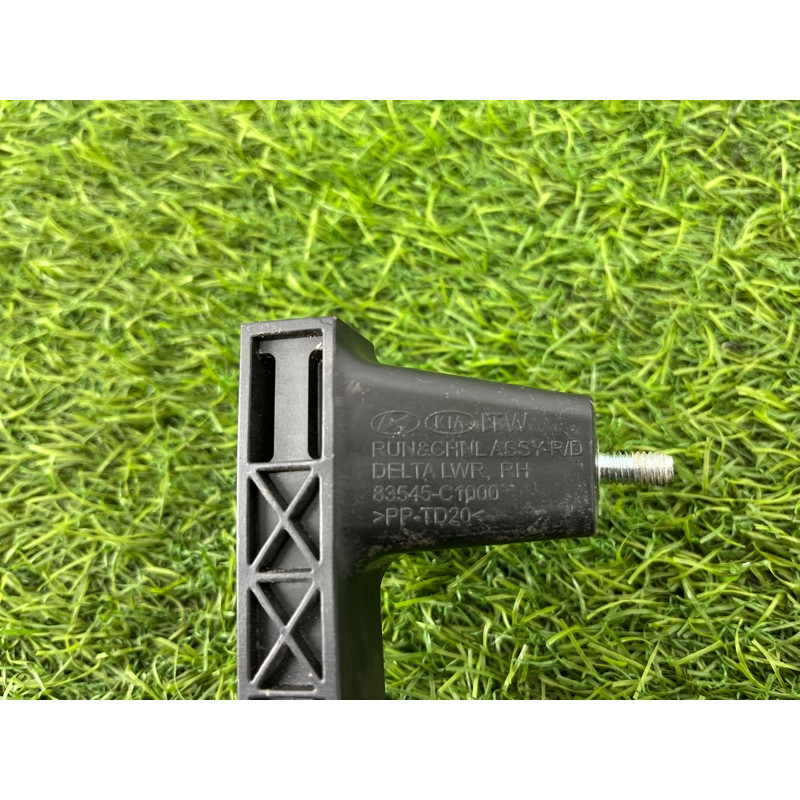 Направляющая стекла двери (кузов и элементы) Hyundai Sonata LF 83545c1000