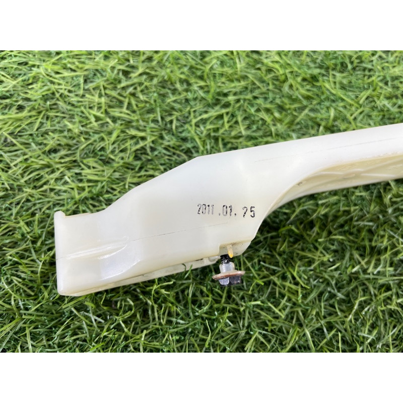 Кронштейн ручки двери (кузов и элементы) Hyundai Sonata YF 836653S000