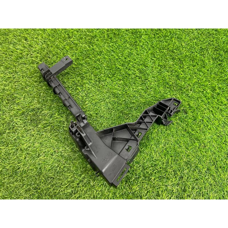 Направляющая стекла двери (кузов и элементы) Jeep Cherokee Trailhawk 2014 2.4 68227288AA