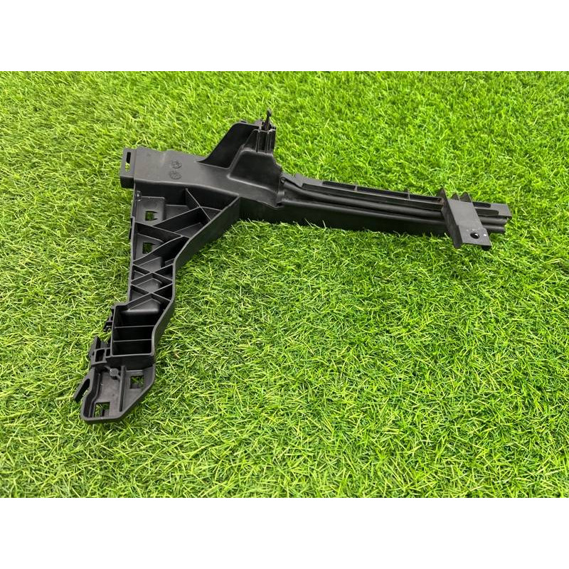 Направляющая стекла двери (кузов и элементы) Jeep Cherokee Trailhawk 2014 2.4 68227288AA