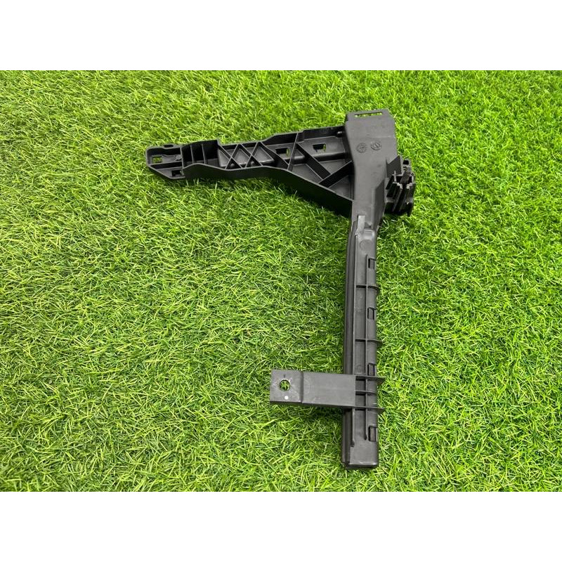 Направляющая стекла двери (кузов и элементы) Jeep Cherokee Trailhawk 2014 2.4 68227288AA