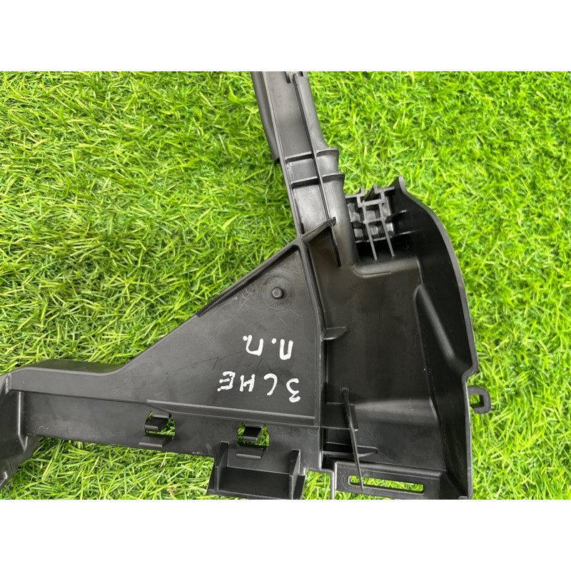 Направляющая стекла двери (кузов и элементы) Jeep Cherokee Trailhawk 2014 2.4 68227288AA