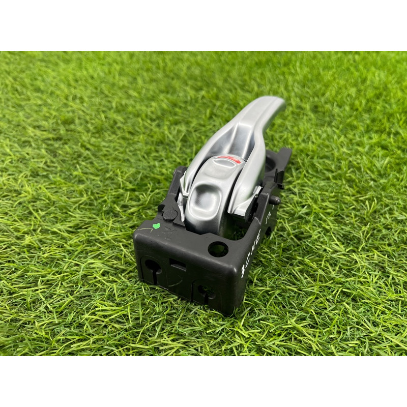 Ручка двери внутренняя (салон) Jeep Cherokee Trailhawk 2014 2.4 68227250AA