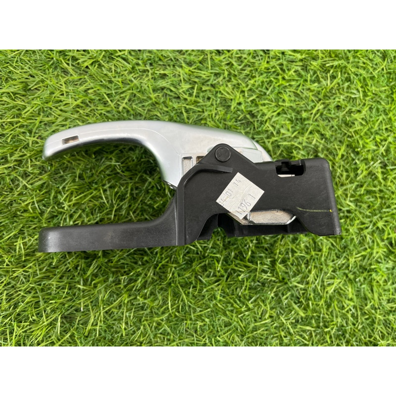 Ручка двери внутренняя (салон) Jeep Cherokee Trailhawk 2014 2.4 68227250AA