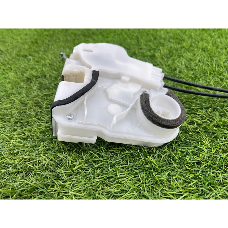 Замок двери (кузов и элементы) Mitsubishi Outlander GF 2017 2.4 5715A728