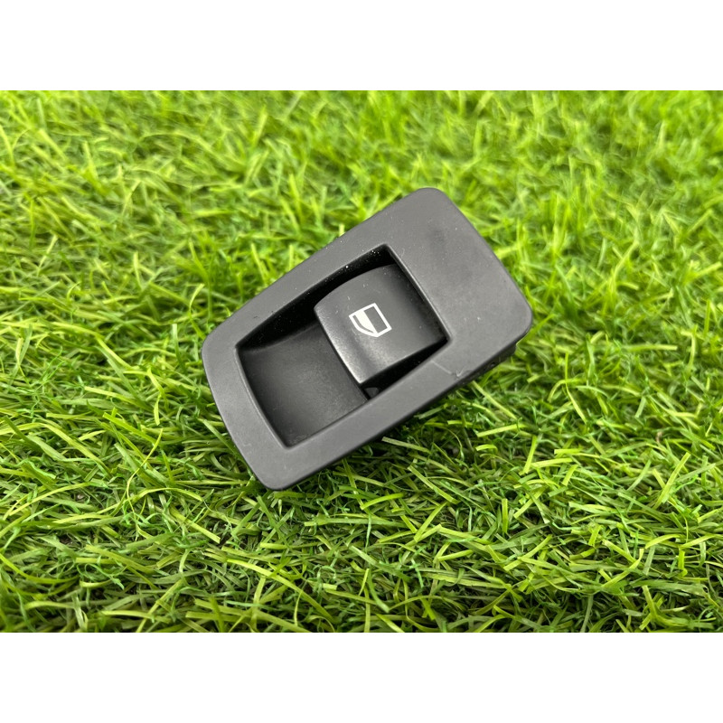 Кнопка склопідйомника (електрика / кнопки) BMW 3-series E92 2010 3.0 N54 61316945874