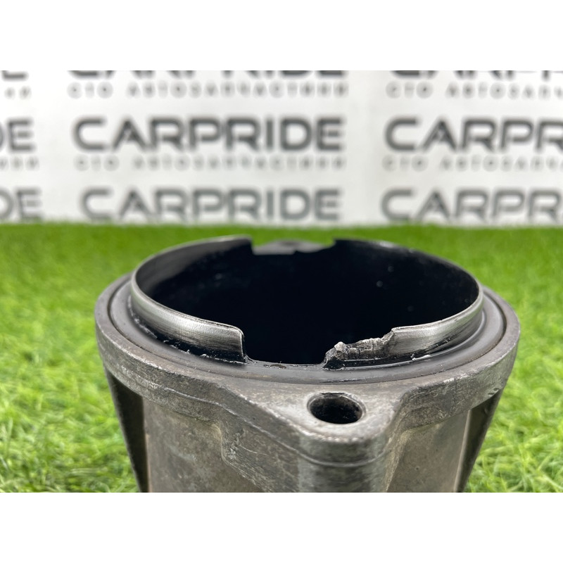 Корпус масляного фильтра (двигатель и элементы) BMW 3-series E30 M21d24 2241144