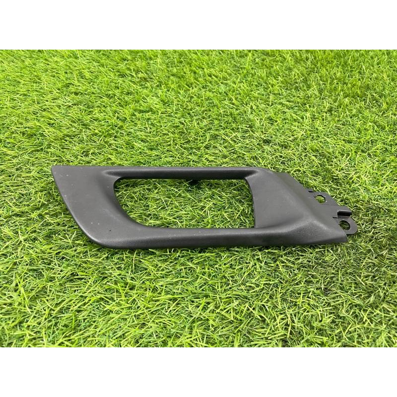 Накладка ручки внутренней (салон) Subaru OUTBACK B15 94246AL00A