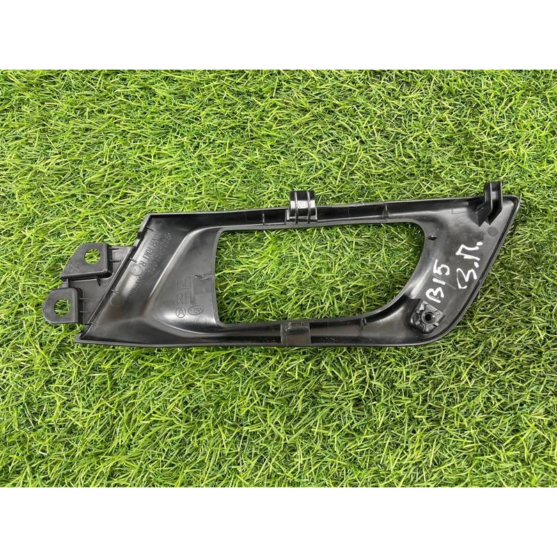 Накладка ручки внутренней (салон) Subaru OUTBACK B15 94246AL00A