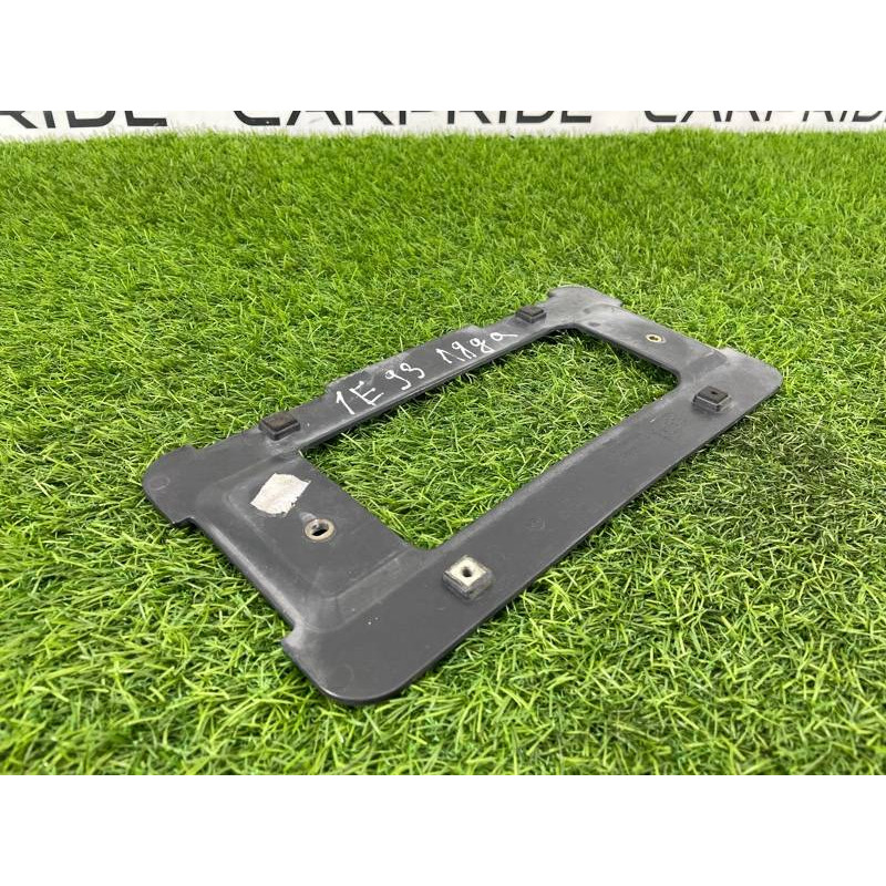 Площадка номерного знака (кузов и элементы) BMW 3-series E93 2010 3.0 N52 51187160607