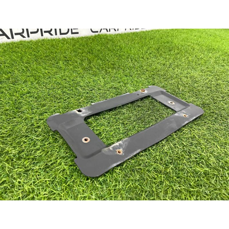 Площадка номерного знака (кузов и элементы) BMW 3-series F30 2014 N20B20 51187160607