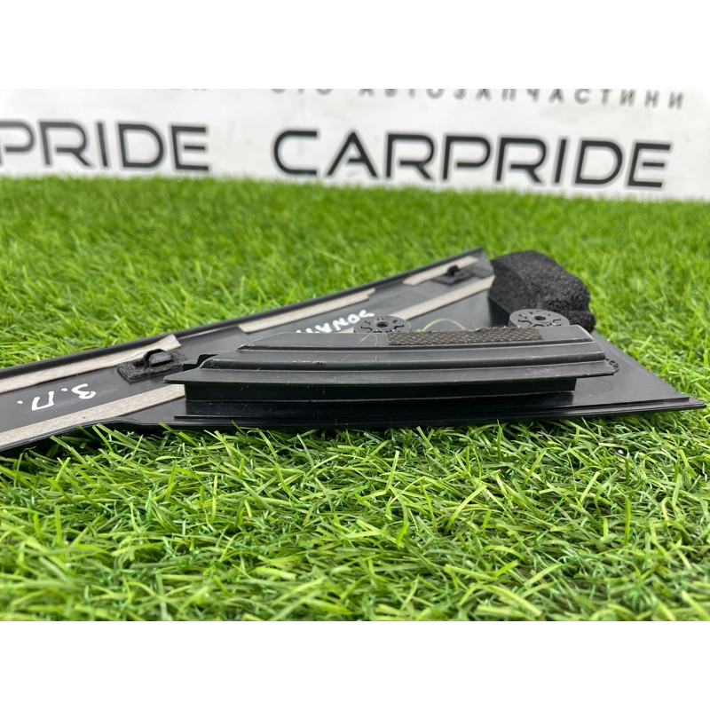 Накладка двери боковая (кузов и элементы) Hyundai Sonata LF 83280c1000