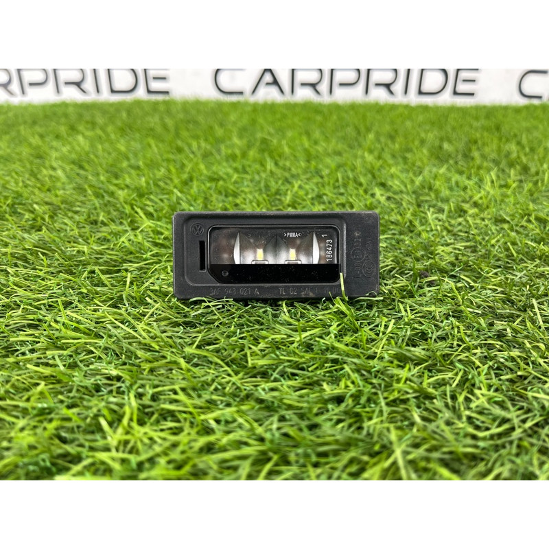 Плафон подсветки номера (оптика) Volkswagen Passat B7 2014 1.8 3AF943021A