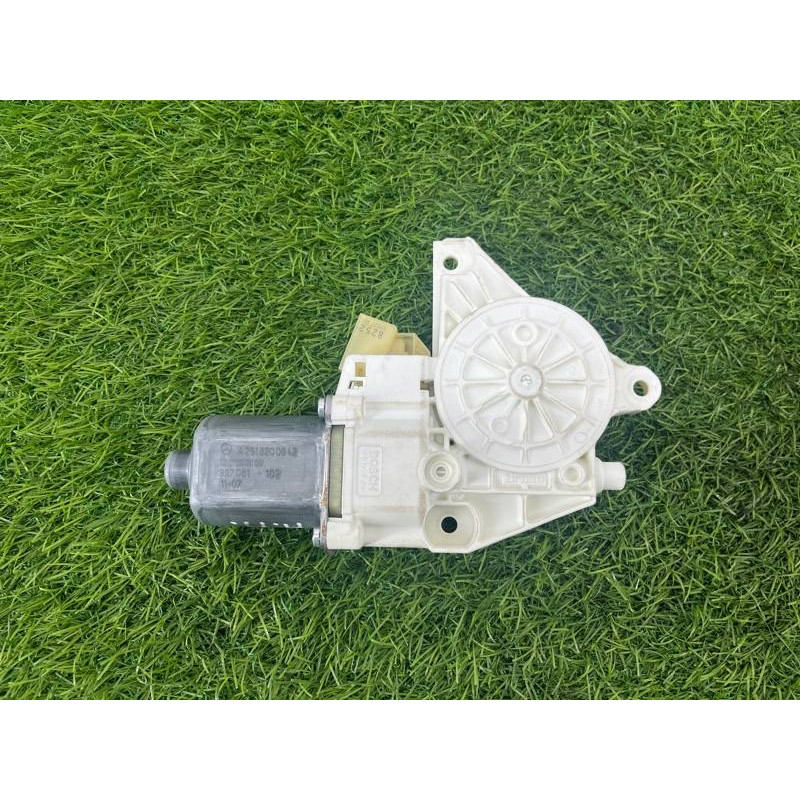 Мотор склопідйомника (електрика) Mercedes-Benz GL X164 2012 4.6 a2518200842