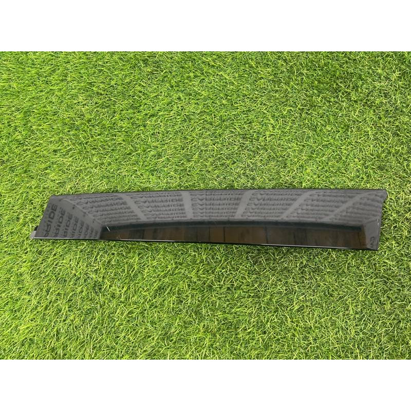 Бічна накладка двері (кузов і елементи) Mercedes-Benz GL X164 2012 4.6 A1646903087