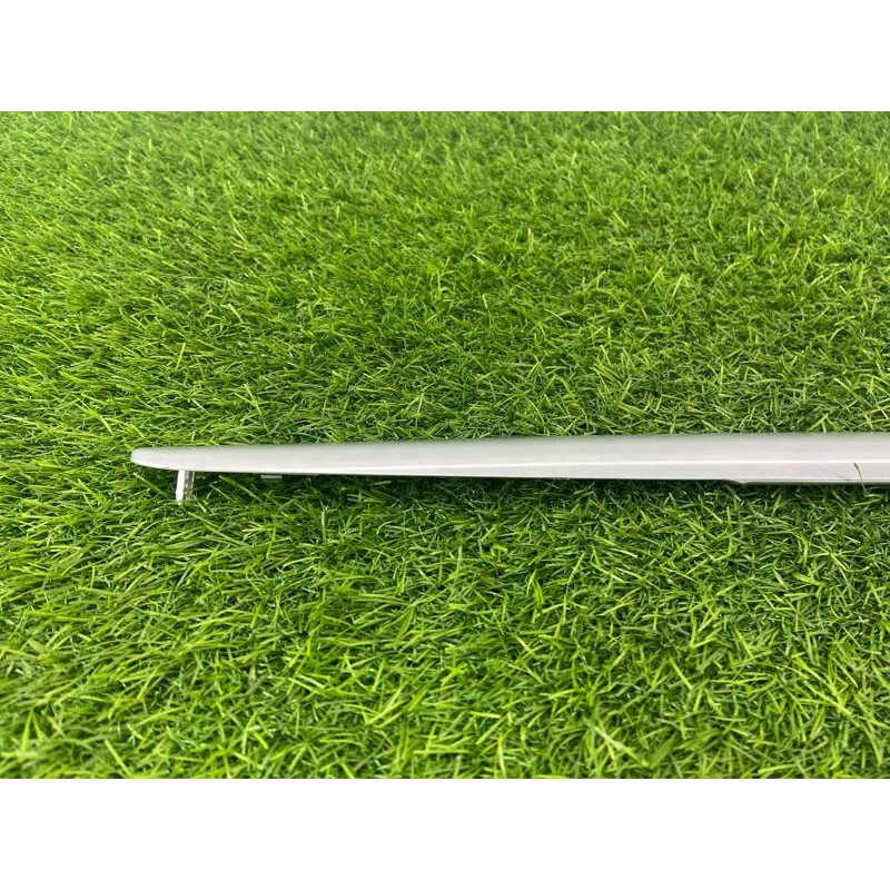 Декоративная накладка карты двери (салон) Mercedes-Benz GL X164 2012 4.6 A16472006227H85