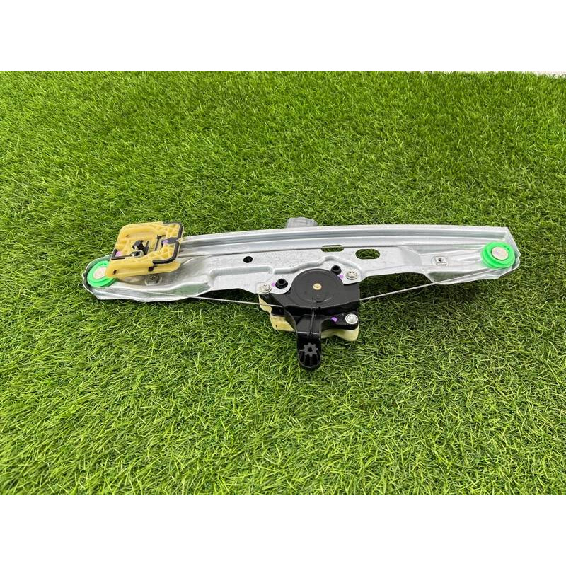 Механизм стеклоподъемника с мотором (кузов и элементы) FORD Focus MK3 2015 2.0 CM5Z5827000A