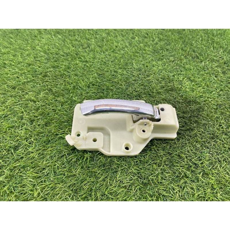 Ручка двери внутренняя (салон) Jeep Compass MK49 2011 2.4 1JV16XDVAB