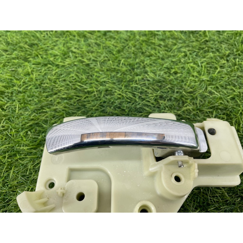 Ручка двери внутренняя (салон) Jeep Compass MK49 2011 2.4 1JV16XDVAB