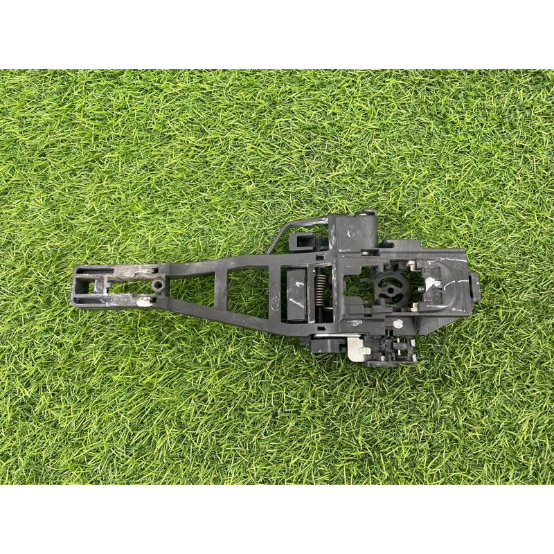 Кронштейн ручки двери (кузов и элементы) FORD Focus MK3 2015 2.0 CM5Z5826684F