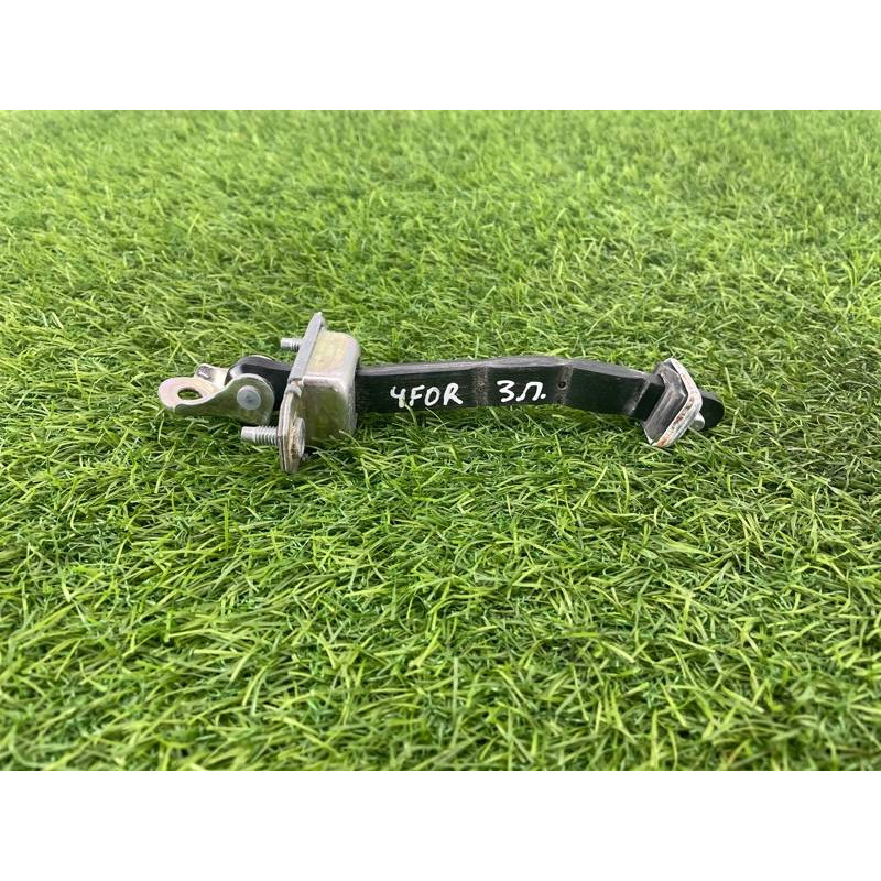 Ограничитель двери (кузов и элементы) Subaru Forester SJ 2016 2.5 62124FG003