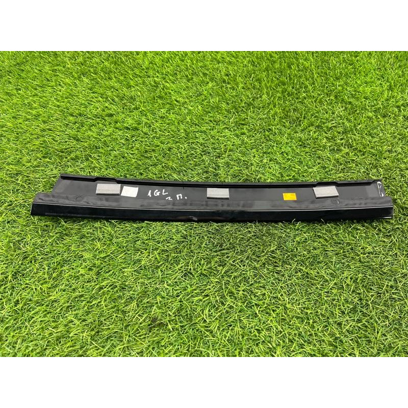 Накладка двери боковая (кузов и элементы) Mercedes-Benz GL X164 2012 4.6 A1646901287