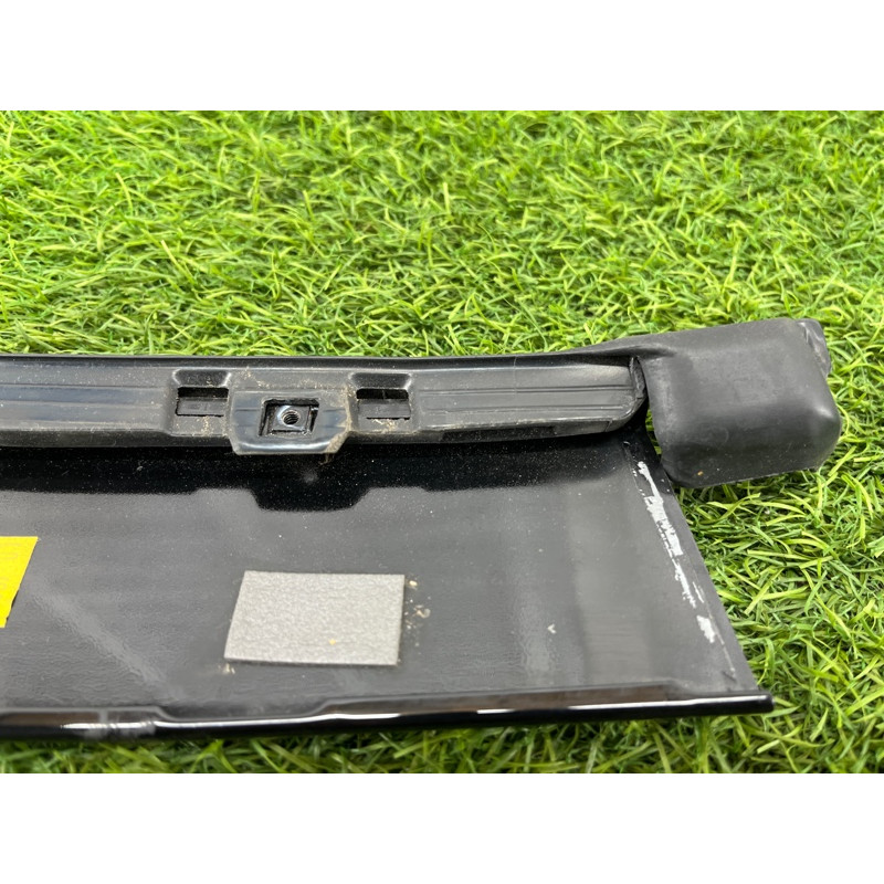 Бічна накладка двері (кузов і елементи) Mercedes-Benz GL X164 2012 4.6 A1646903887
