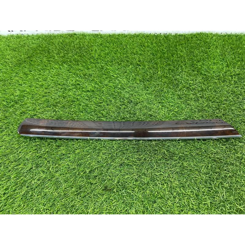 Декоративная накладка карты двери (салон) Mercedes-Benz GL X164 2012 4.6 a1647301622