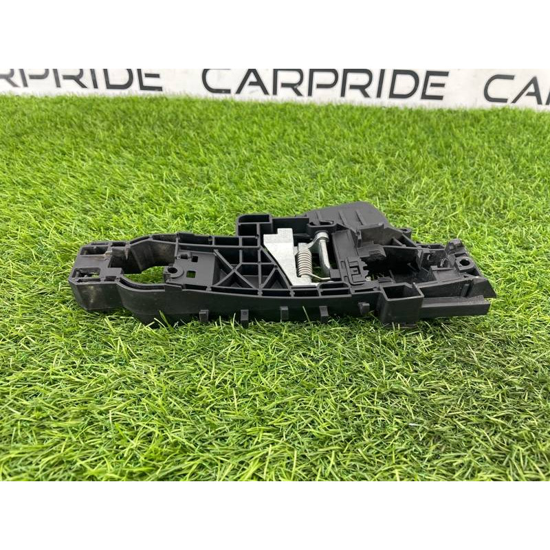 Кронштейн ручки двери (кузов и элементы) Mercedes-Benz GL X164 2012 4.6 a1647600634