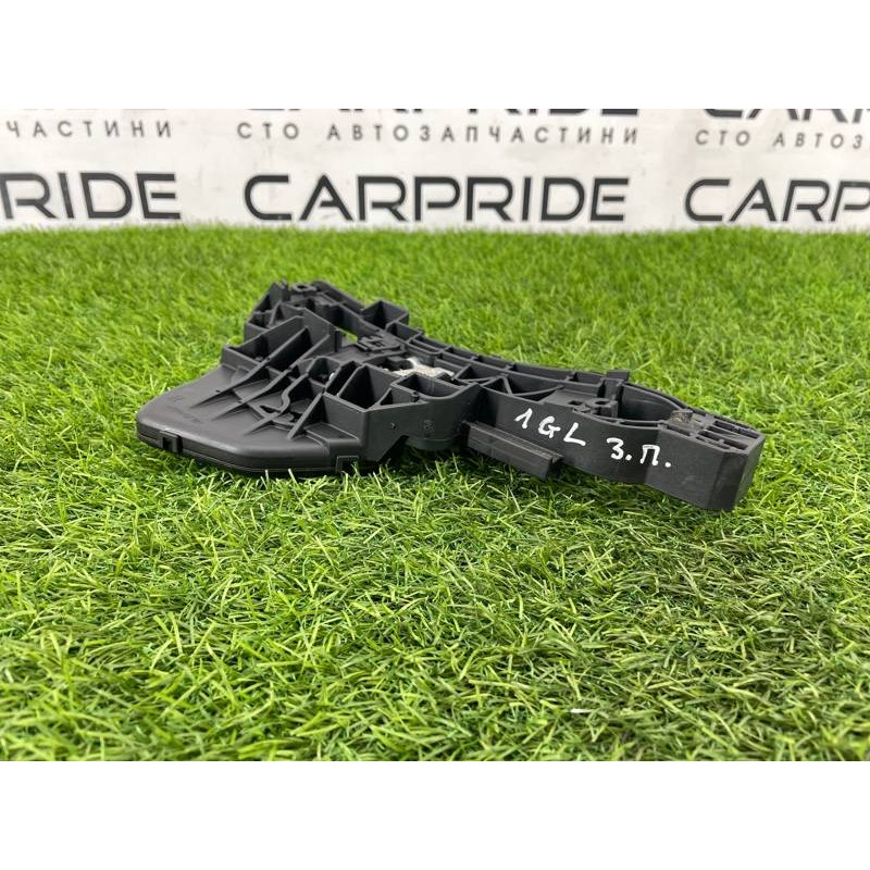 Кронштейн ручки двери (кузов и элементы) Mercedes-Benz GL X164 2012 4.6 a1647600634