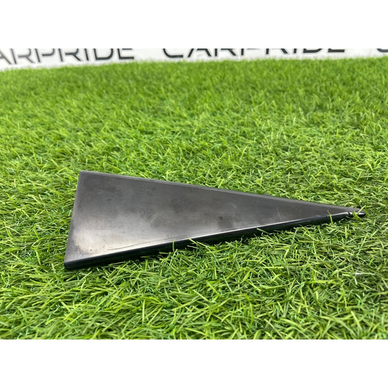 Зовнішній молдинг двері (кутник) (зовнішні елементи кузова) Subaru Forester SJ 2016 2.5 62134SG000