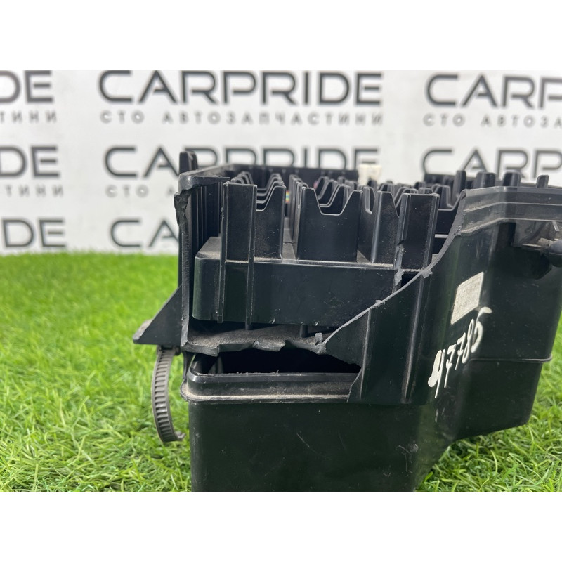 Блок предохранителей (электрика) Hyundai Santa Fe SM 9128826102