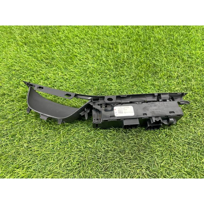 Блок кнопок стеклоподъемников (электрика / кнопки) FORD Focus MK3 2016 1.0 BM5Z14529H