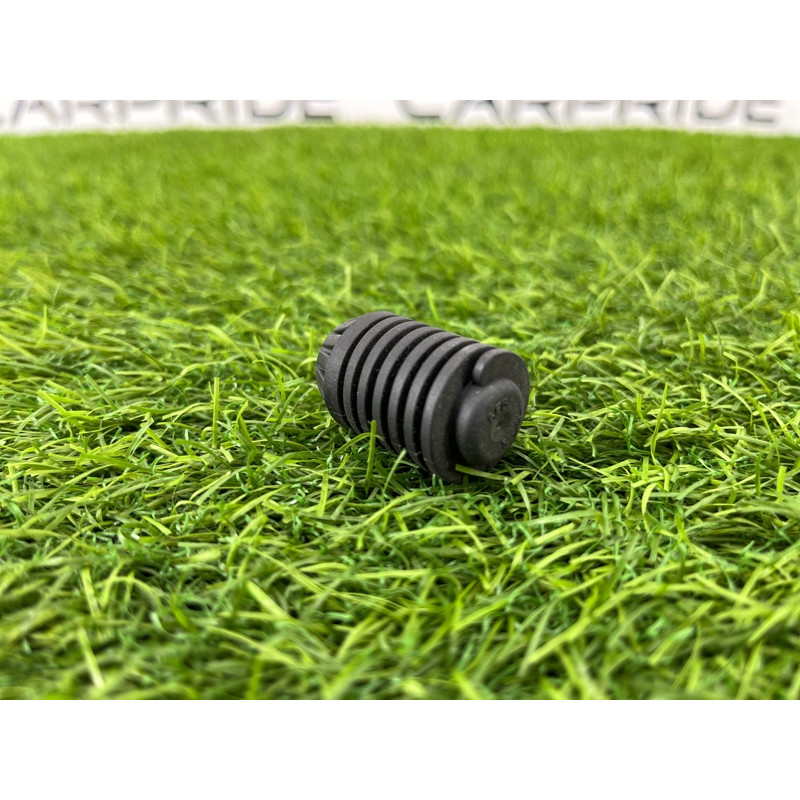 Отбойник крышки багажника (кузов и элементы) Mercedes-Benz CLK W209 A2019870440