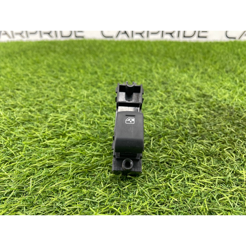 Кнопка стеклоподъемника (электрика / кнопки) Subaru Forester SJ 2016 2.5 83071SG100