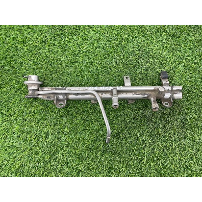 Топливная рампа (топливная система) BMW 3-series E46 1999 M43B19 13531438215