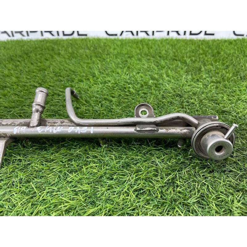 Топливная рампа (топливная система) BMW 3-series E46 1999 M43B19 13531438215